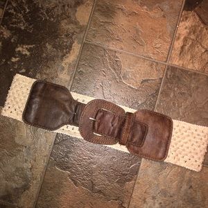 Brown/tan belt